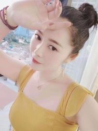 龙华-浅笑